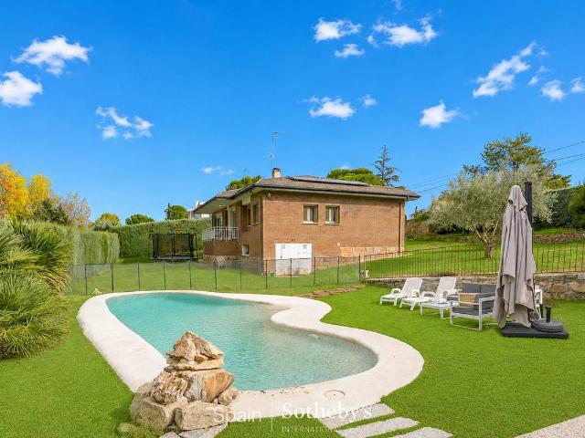 Casa chalet en Venta en Valdelagua