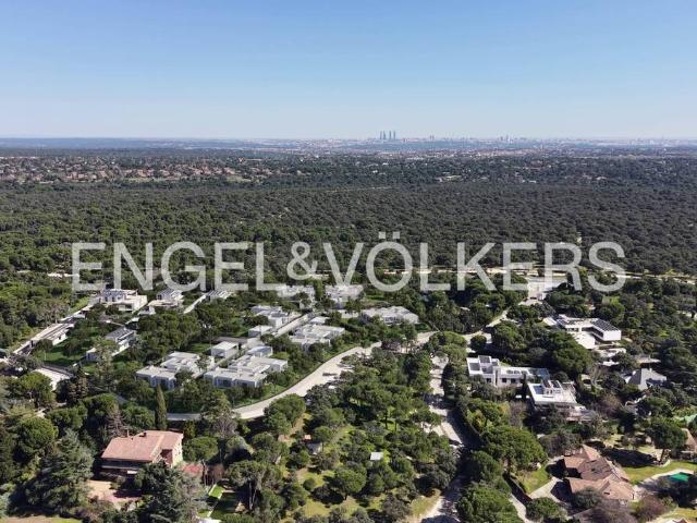 Casa chalet en Venta en Valdepastores Las Encinas