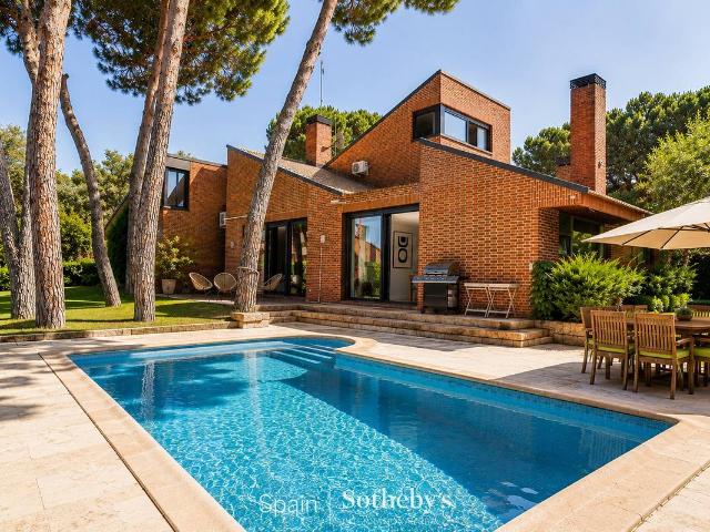Casa chalet en Venta en Valdepastores Las Encinas