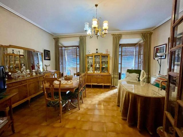Casa chalet en Venta en Valdepeñas