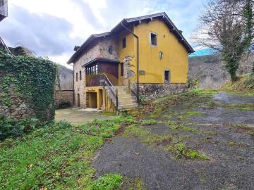 Casa chalet en Venta en Valdés Luarca
