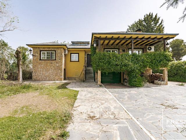 Casa chalet en Venta en Valdetorres de Jarama