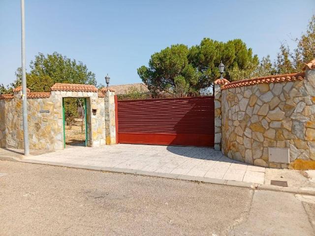 Casa chalet en Venta en Valdetorres de Jarama