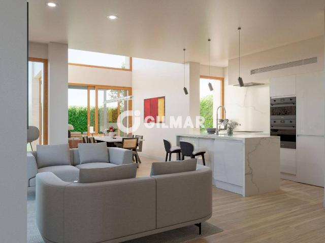 Casa chalet en Venta en Valdezarza