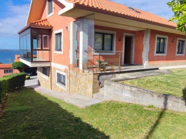 Casa chalet en Venta en Valdoviño