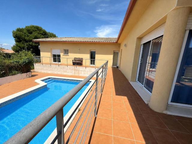 Casa chalet en Venta en Valldemar Montmar