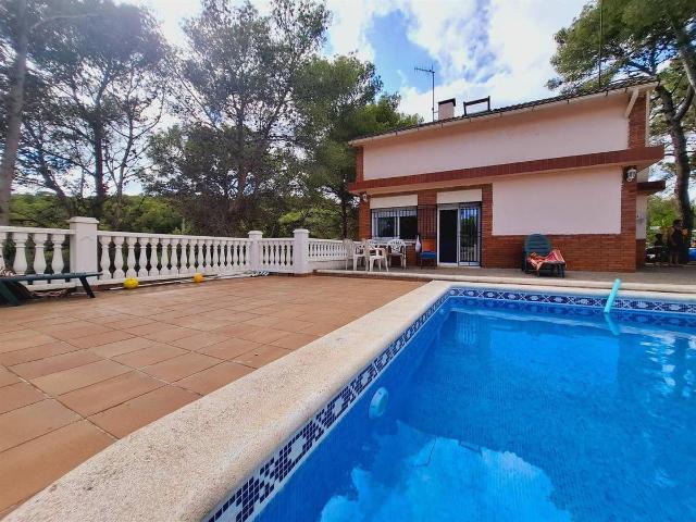 Casa chalet en Venta en Valldemar Montmar