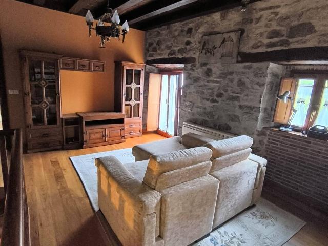 Casa chalet en Venta en Valle de Mena
