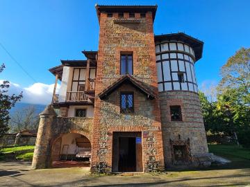 Casa chalet en Venta en Valle de Mena