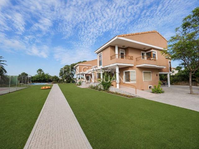 Casa chalet en Venta en Valle del Sol
