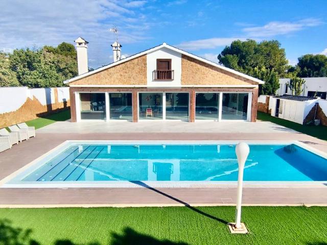 Casa chalet en Venta en Valle del Sol