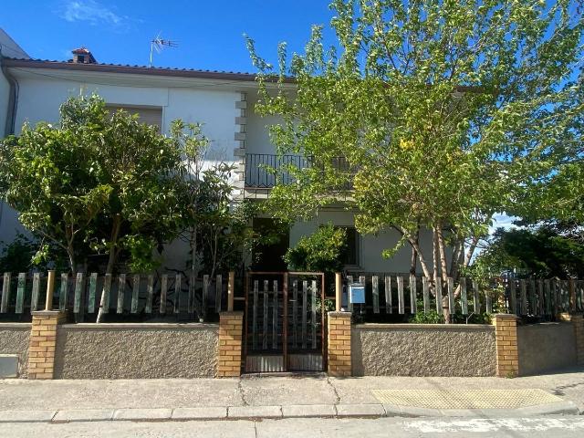 Casa chalet en Venta en Vallfogona de Balaguer