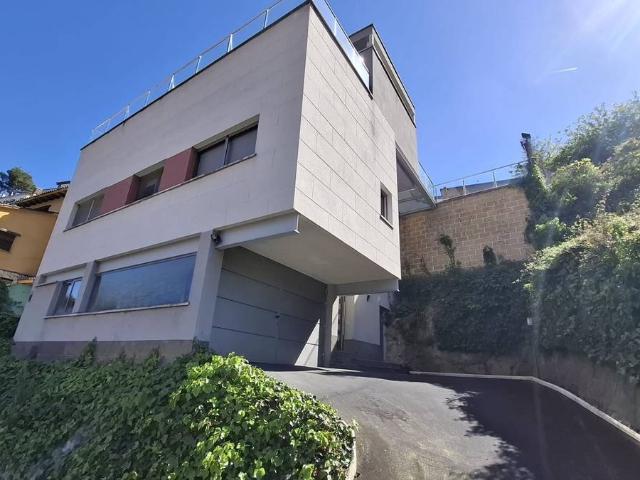 Casa chalet en Venta en Vallirana