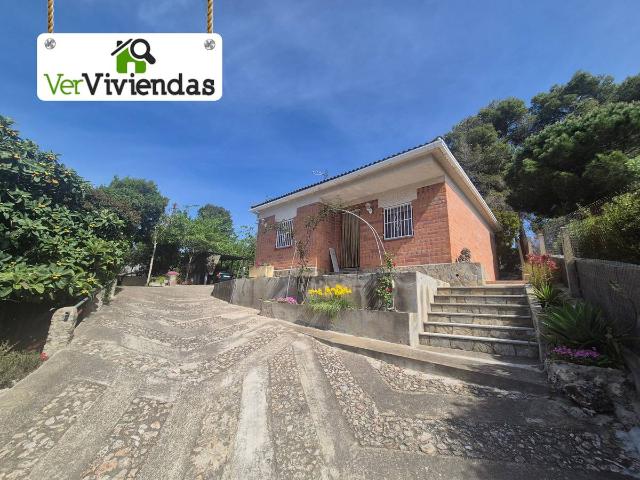 Casa chalet en Venta en Vallirana