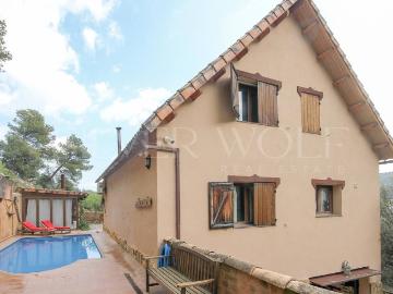 Casa chalet en Venta en Vallirana