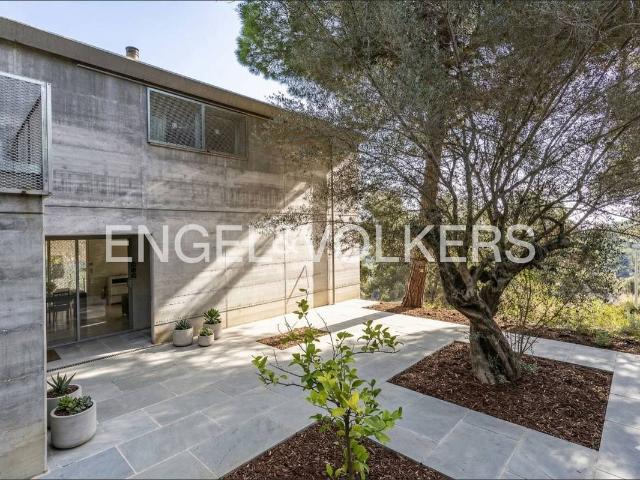 Casa chalet en Venta en Vallirana