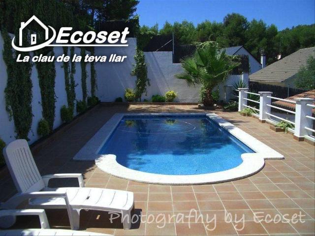 Casa chalet en Venta en Vallirana