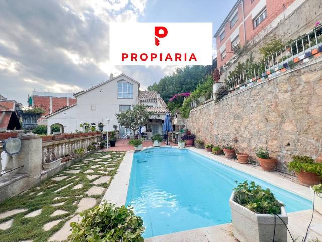 Casa chalet en Venta en Vallirana