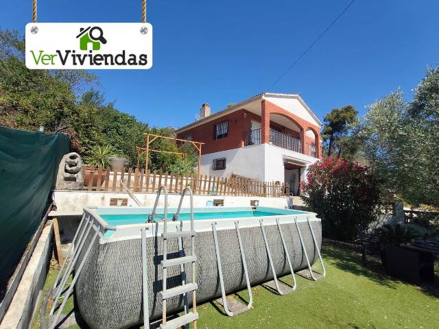 Casa chalet en Venta en Vallirana