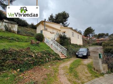 Casa chalet en Venta en Vallirana