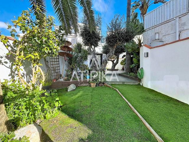 Casa chalet en Venta en Vallpineda Rocamar