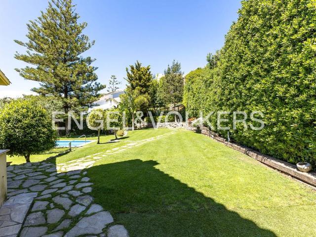 Casa chalet en Venta en Vallpineda Rocamar