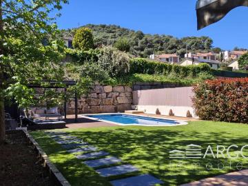 Casa chalet en Venta en Vallromanes