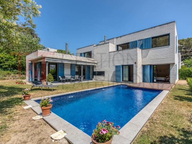 Casa chalet en Venta en Vallromanes
