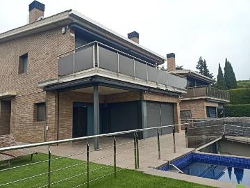 Casa chalet en Venta en Vallromanes