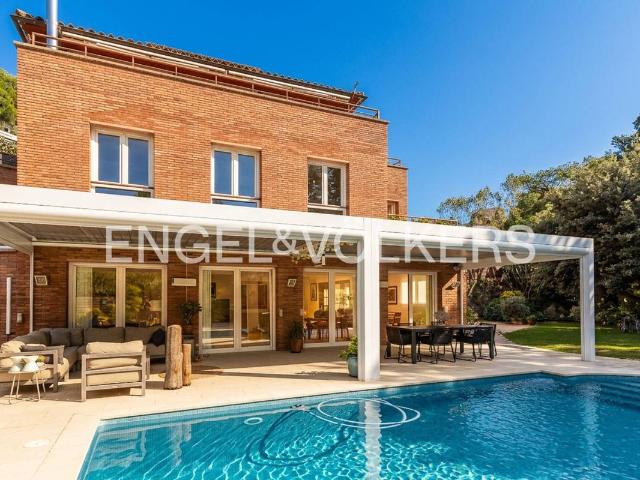 Casa chalet en Venta en Vallvidrera Tibidabo Les Planes