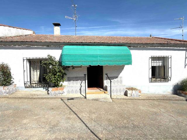 Casa chalet en Venta en Vecinos