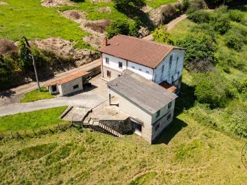 Casa chalet en Venta en Vega