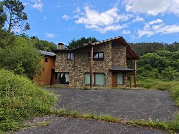 Casa chalet en Venta en Vegadeo