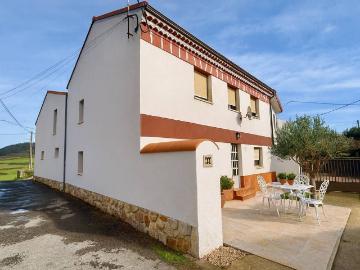 Casa chalet en Venta en Verdicio Bañugues Cabo Peña
