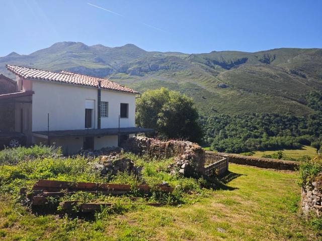 Casa chalet en Venta en Vibaña Ardisana Caldueño