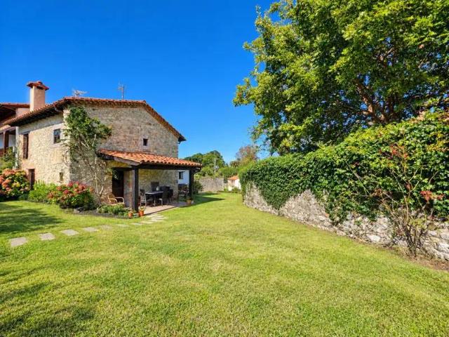 Casa chalet en Venta en Vidiago Pendueles Tresgrandas