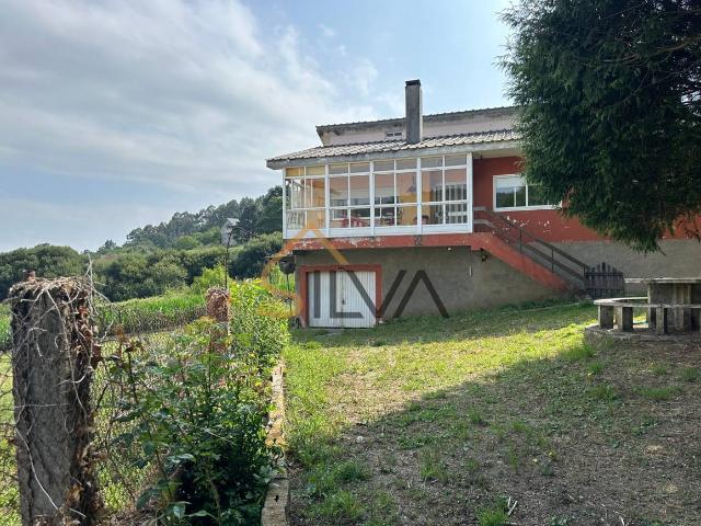 Casa chalet en Venta en Vilaboa Sur