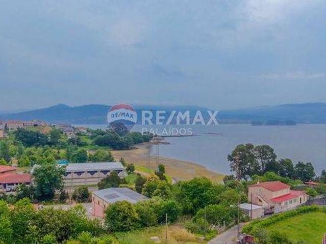 Casa chalet en Venta en Vilaboa