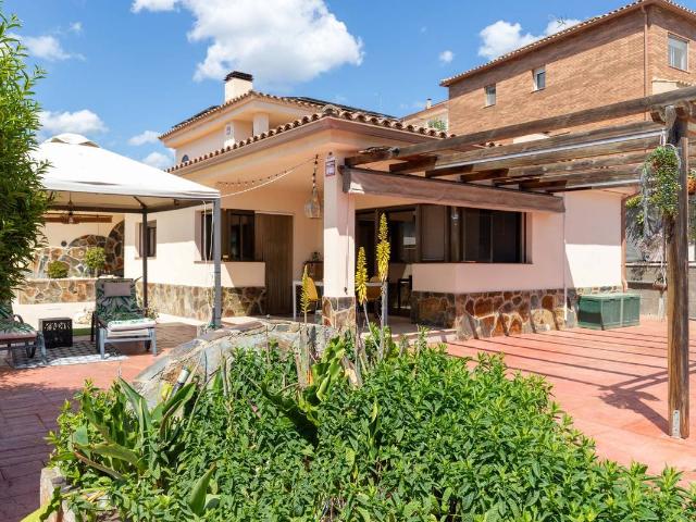 Casa chalet en Venta en Viladecavalls