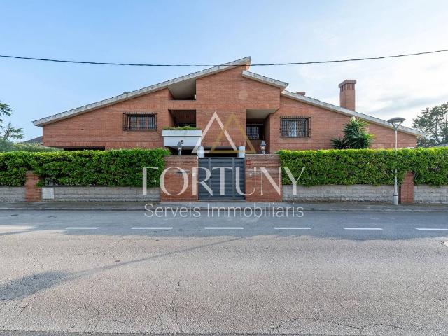Casa chalet en Venta en Vilafortuny