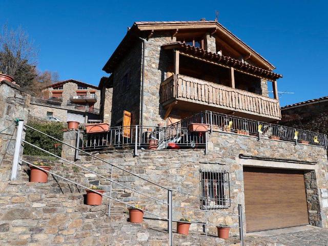 Casa chalet en Venta en Vilallonga de Ter