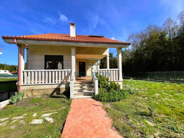 Casa chalet en Venta en Vilamarín