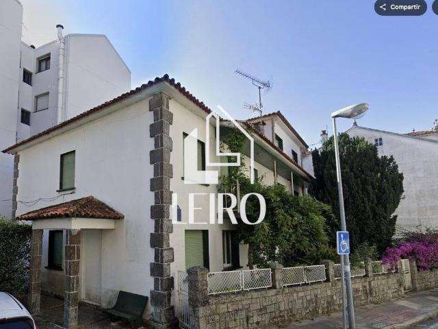 Casa chalet en Venta en Vilanova de Arousa