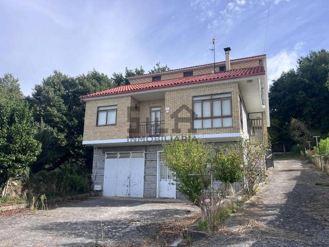 Casa chalet en Venta en Vilar de Barrio