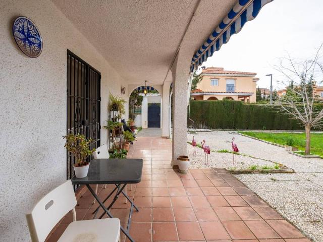 Casa chalet en Venta en Villa de Otura