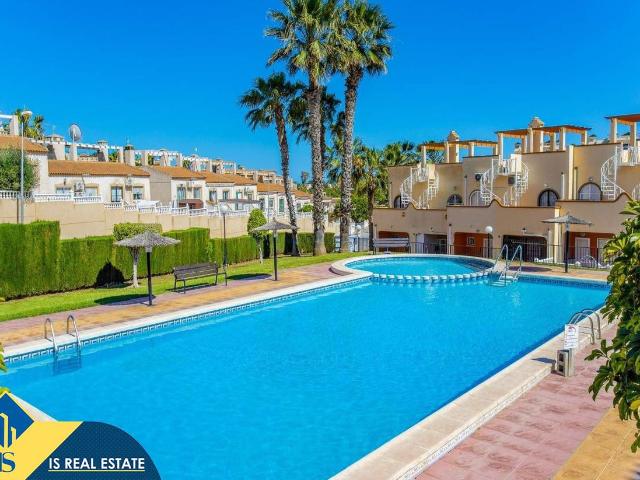 Casa chalet en Venta en Villamartín Las Filipinas