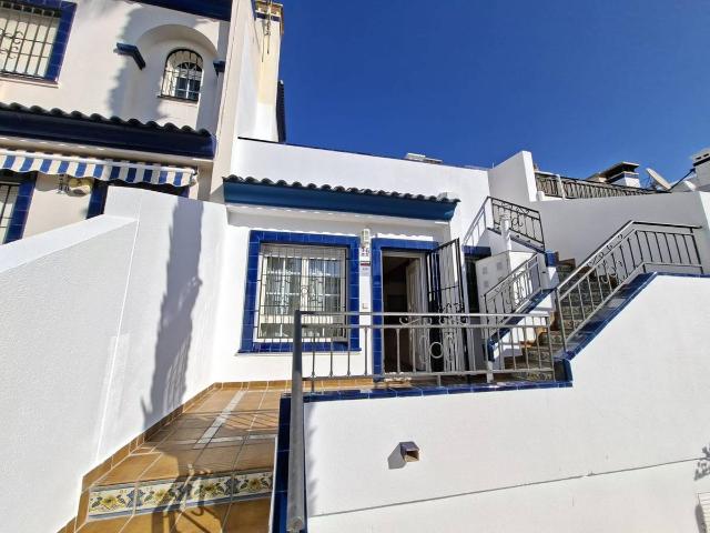 Casa chalet en Venta en Villamartín Las Filipinas