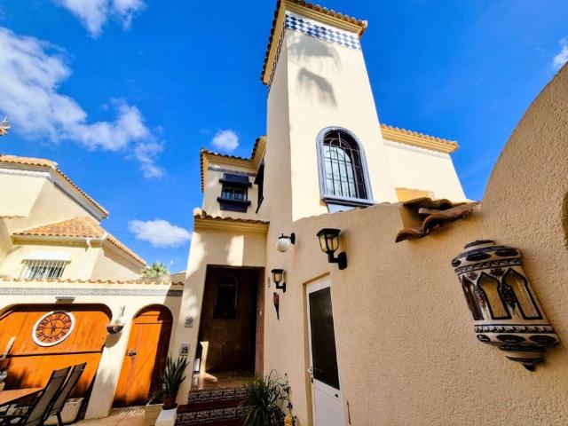Casa chalet en Venta en Villamartín