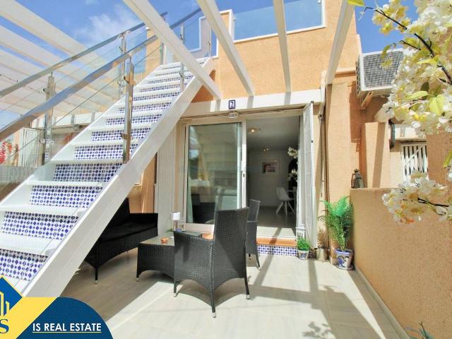 Casa chalet en Venta en Villamartín Las Filipinas