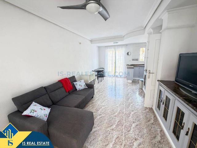 Casa chalet en Venta en Villamartín Las Filipinas